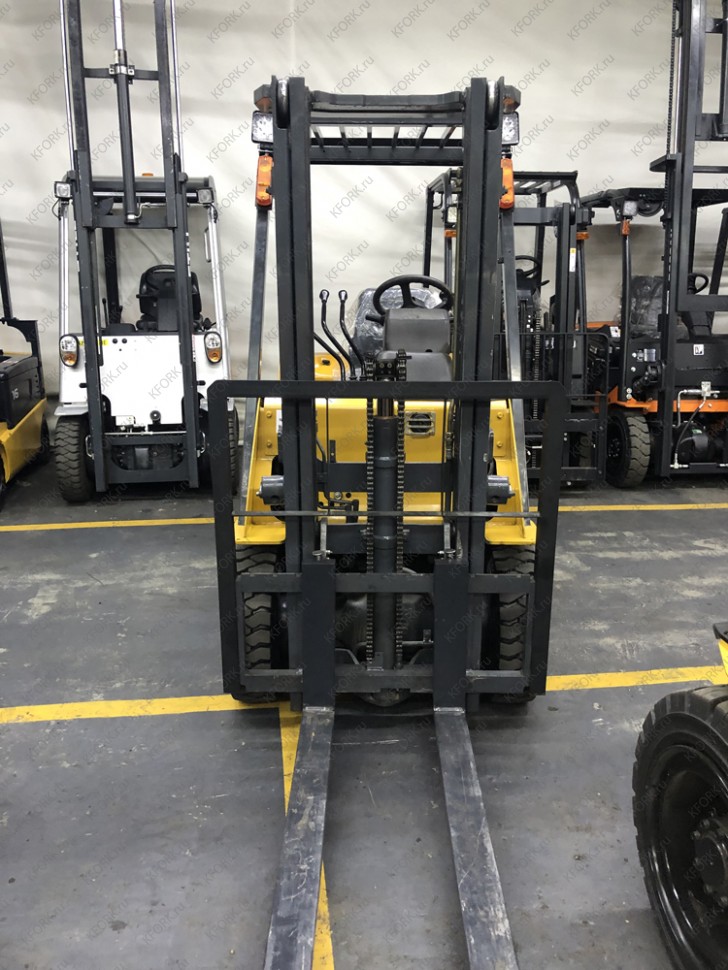 Дизельный погрузчик Caterpillar DP15NT КМ161 Б/У