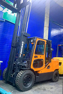 Вилочный дизельный погрузчик Doosan D50SC-5